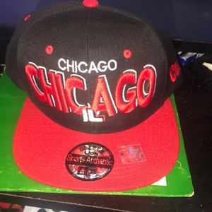 Chicago illinois, snap back.